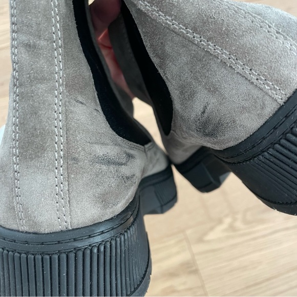 Massimo Dutti Black Split Suede Platform Chelsea Boots - Picture 9 of 11